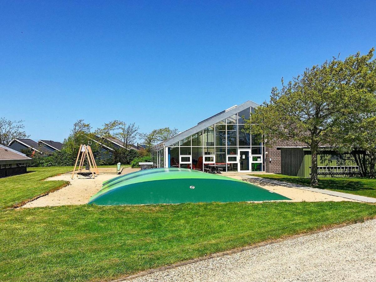 6 Person Holiday Home On A Holiday Park In Hemmet Exterior photo