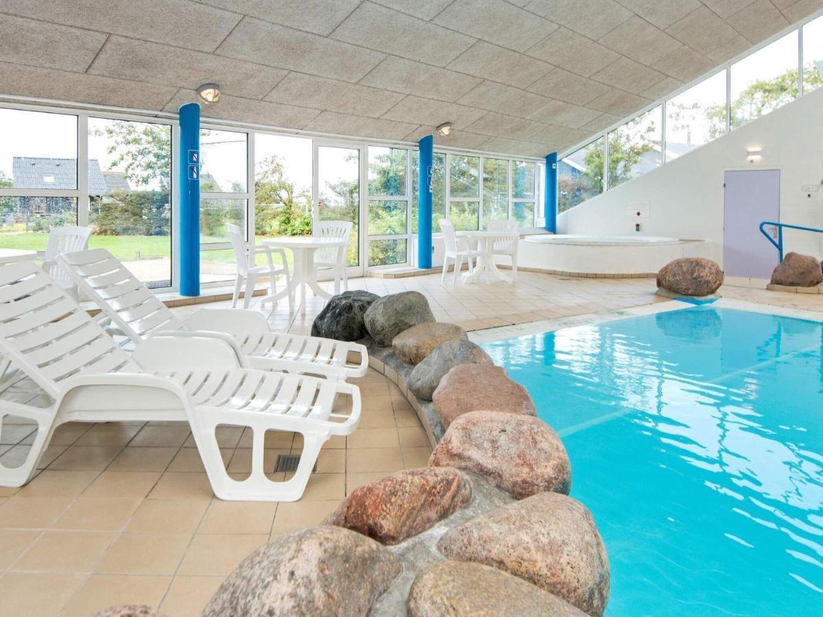 6 Person Holiday Home On A Holiday Park In Hemmet Exterior photo