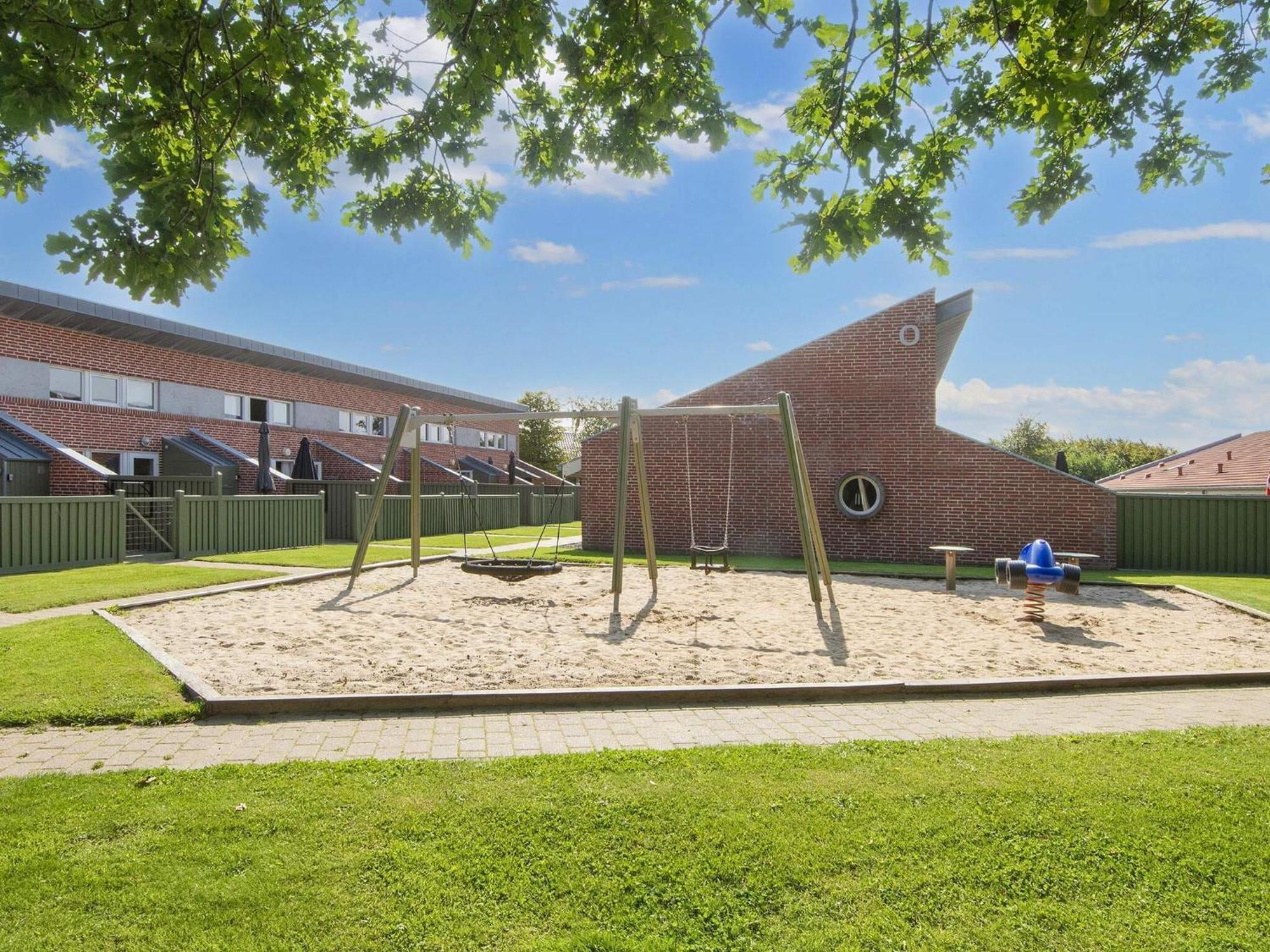 6 Person Holiday Home On A Holiday Park In Hemmet Exterior photo